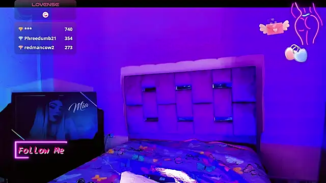 Snapshot of LADY-HOT-SEXY- chatting on October 19, 2025, 8:04 am LADY-HOT-SEXY- online show from October 19, 2025, 8:04 am