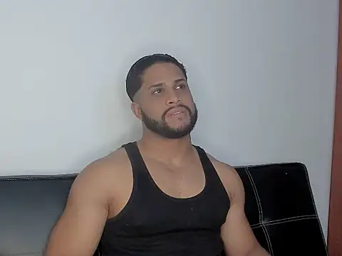 Pier Simons online show from September 16, 2025, 6:47 am