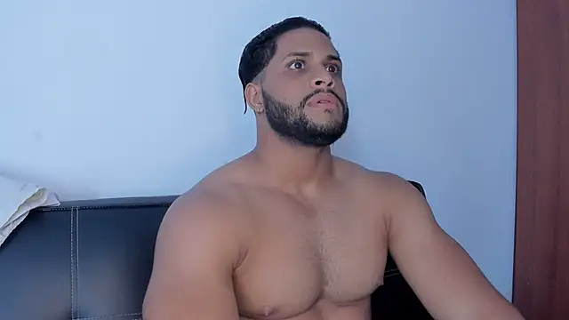 Pier Simons online show from November 30, 2025, 3:38 pm