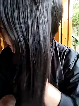 Snapshot of Tiyir597 chatting on September 27, 2025, 3:44 am Tiyir597 online show from September 27, 2025, 3:44 am