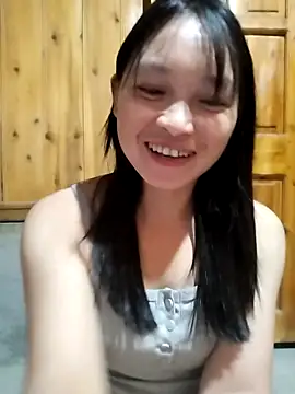 Snapshot of Tiyir597 chatting on October 13, 2025, 3:12 pm Tiyir597 online show from October 13, 2025, 3:12 pm