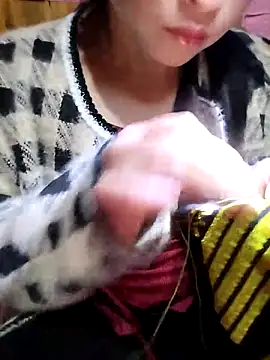 Snapshot of Tiyir597 chatting on November 1, 2025, 2:30 pm Tiyir597 online show from November 1, 2025, 2:30 pm