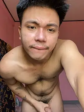 Snapshot of JerichoGutierez chatting on May 12, 2026, 12:30 am JerichoGutierez online show from May 12, 2026, 12:30 am