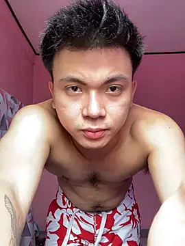 Snapshot of JerichoGutierez chatting on July 10, 2026, 2:49 am JerichoGutierez online show from July 10, 2026, 2:49 am