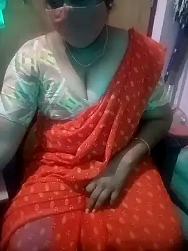 Snapshot of Jessi_25 chatting on February 11, 2026, 5:18 pm Jessi 25 online show from February 11, 2026, 5:18 pm