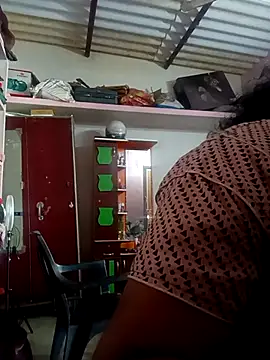 Snapshot of Jessi_25 chatting on February 14, 2026, 9:17 am Jessi 25 online show from February 14, 2026, 9:17 am