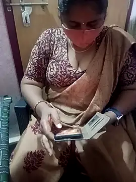 Snapshot of Jessi_25 chatting on February 20, 2026, 9:10 am Jessi 25 online show from February 20, 2026, 9:10 am