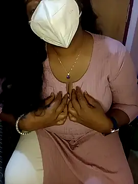 Snapshot of Jessi_25 chatting on March 8, 2026, 12:31 pm Jessi 25 online show from March 8, 2026, 12:31 pm