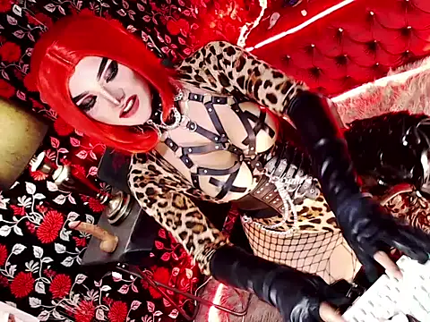 Snapshot of hail_ur_queenx chatting on January 17, 2026, 7:50 pm hail ur queenx online show from January 17, 2026, 7:50 pm