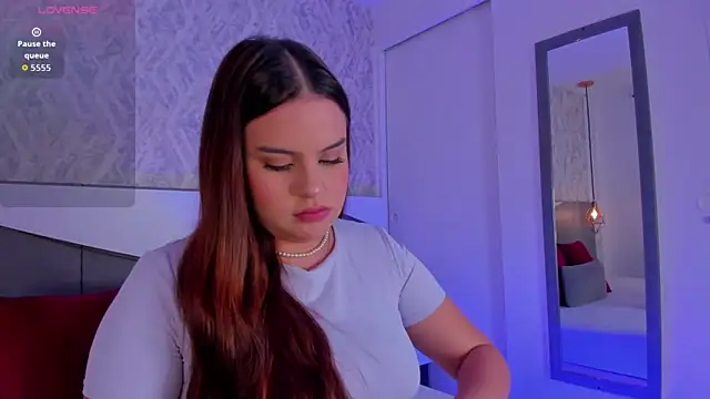 LanaCavendish online show from October 27, 2025, 2:43 pm