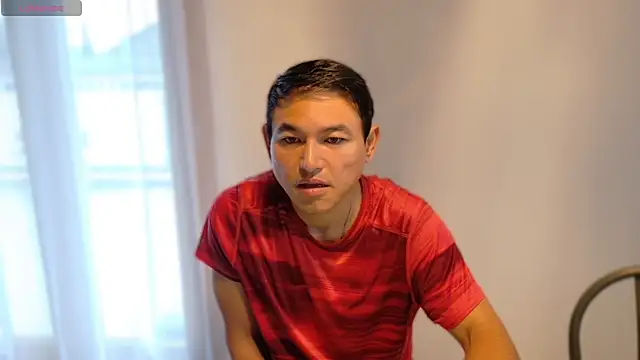Snapshot of AsianBoy_WhiteDaddy chatting on June 12, 2026, 5:06 am AsianBoy WhiteDaddy online show from June 12, 2026, 5:06 am