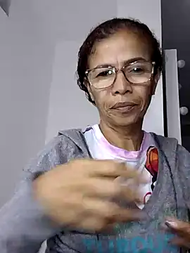 Merybeks online show from March 5, 2026, 10:33 am