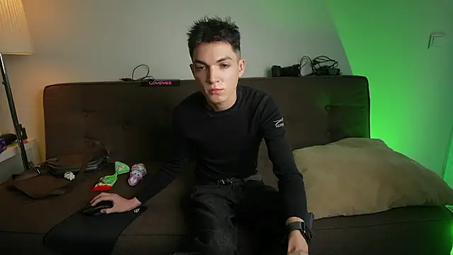 MattyandAiden online show from March 19, 2026, 5:28 pm