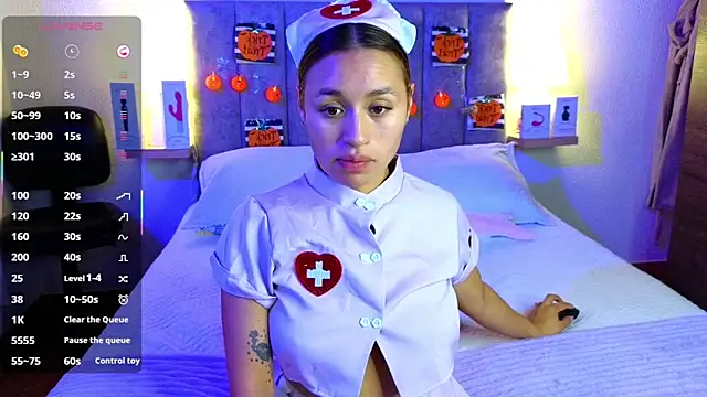 Snapshot of juliana-mancini chatting on October 30, 2025, 6:19 pm juliana-mancini online show from October 30, 2025, 6:19 pm