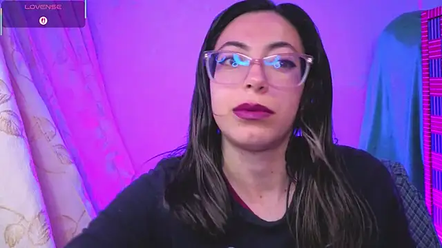 Miranda sexlove  online show from February 1, 2026, 6:01 am