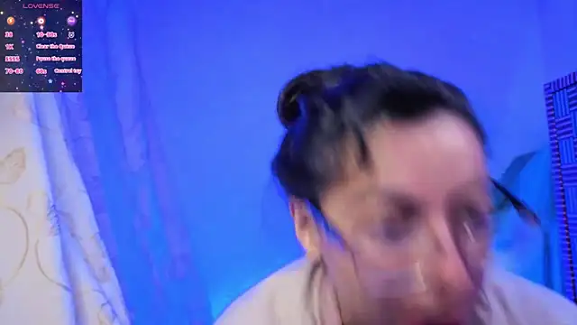 Miranda sexlove  online show from March 17, 2026, 7:06 pm