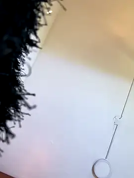 Snapshot of ALANNFERRER chatting on September 21, 2025, 10:17 am ALANNFERRER online show from September 21, 2025, 10:17 am