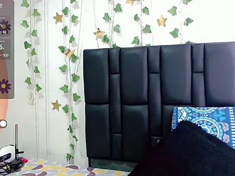 Snapshot of sara_arias00 chatting on September 19, 2025, 1:12 pm sara arias00 online show from September 19, 2025, 1:12 pm