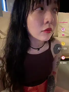 Etherealcat33 online show from June 4, 2026, 2:34 pm