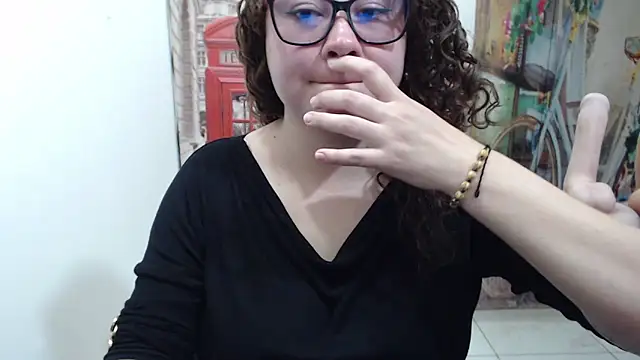 greeneyes nurse online show from December 18, 2025, 6:25 pm