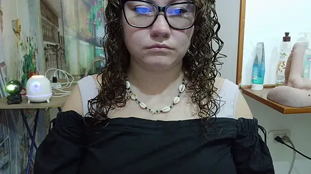 greeneyes nurse online show from April 24, 2026, 3:42 am