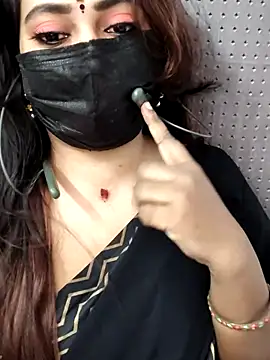 Snapshot of Cutie_nila26 chatting on September 25, 2025, 5:44 am Cutie nila26 online show from September 25, 2025, 5:44 am