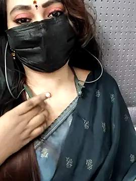 Snapshot of Cutie_nila26 chatting on October 4, 2025, 5:49 am Cutie nila26 online show from October 4, 2025, 5:49 am