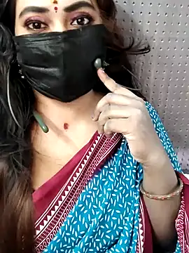 Snapshot of Cutie_nila26 chatting on October 15, 2025, 6:24 am Cutie nila26 online show from October 15, 2025, 6:24 am