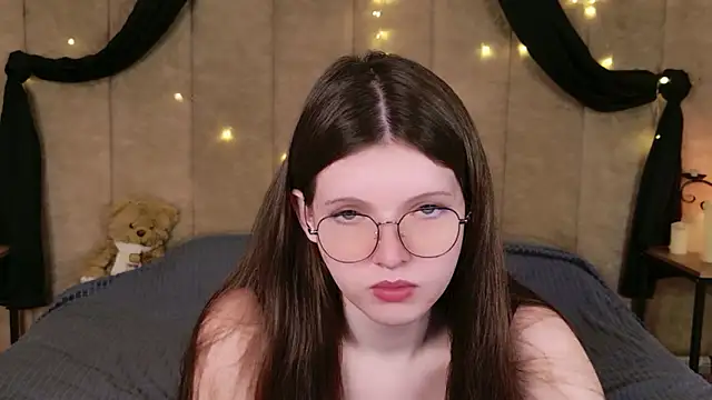 Snapshot of Gaby_Essen chatting on February 25, 2026, 8:40 pm Gaby Essen online show from February 25, 2026, 8:40 pm