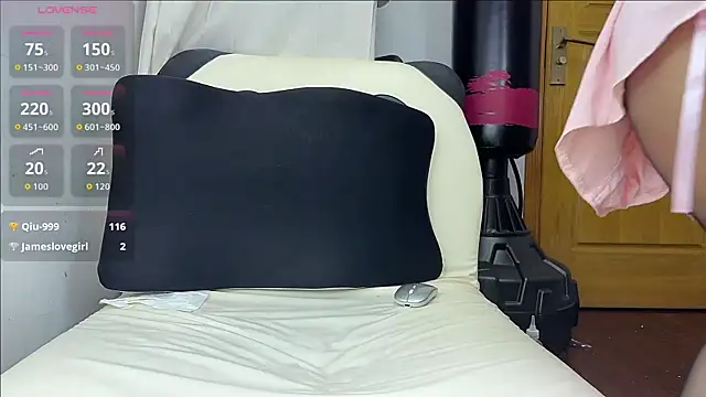 Snapshot of Stella-999 chatting on October 18, 2025, 6:41 pm Stella-999 online show from October 18, 2025, 6:41 pm