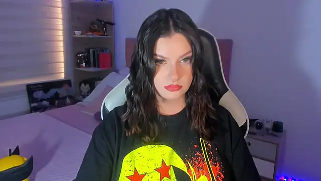 OphelianaRose33 online show from July 15, 2026, 7:30 pm