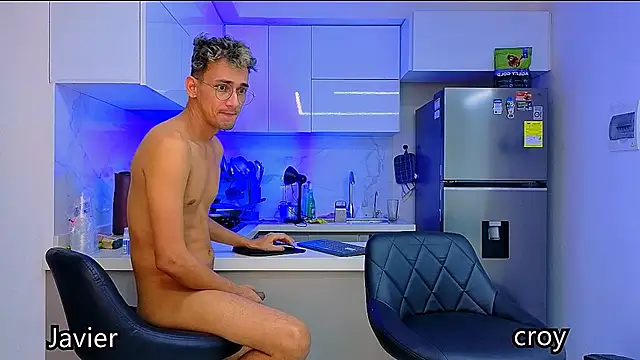 twoboyssex online show from June 15, 2026, 10:50 am
