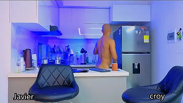 twoboyssex online show from June 25, 2026, 10:31 am