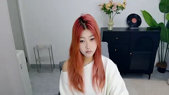 xiaouli online show from October 11, 2025, 2:33 am