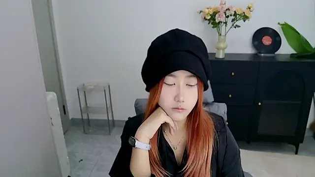 xiaouli online show from October 30, 2025, 1:51 am