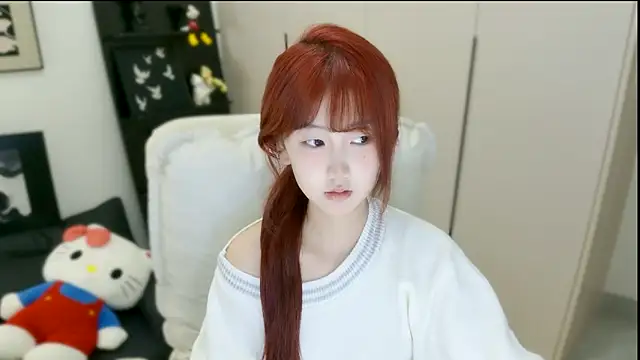 wanzi-1229 online show from September 19, 2025, 5:09 am