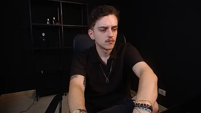 Snapshot of FelixStarkk chatting on July 3, 2026, 4:52 am FelixStarkk online show from July 3, 2026, 4:52 am