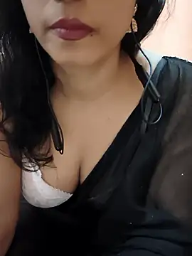 Divya Bharti online show from November 8, 2025, 4:40 pm