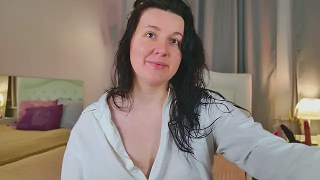 Snapshot of love_me__tonight_ chatting on October 25, 2025, 10:04 pm love me  tonight  online show from October 25, 2025, 10:04 pm