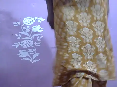 Snapshot of LIYO_ chatting on September 25, 2025, 8:51 am LIYO  online show from September 25, 2025, 8:51 am