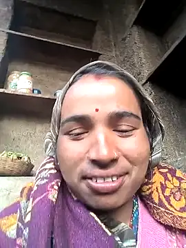 Hot raaani online show from January 18, 2026, 2:59 am