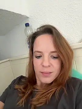 Snapshot of SexyMilf_37 chatting on October 4, 2025, 3:10 pm SexyMilf 37 online show from October 4, 2025, 3:10 pm