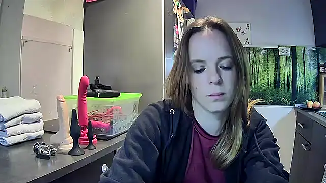 Snapshot of SexyMilf_37 chatting on October 9, 2025, 7:56 pm SexyMilf 37 online show from October 9, 2025, 7:56 pm