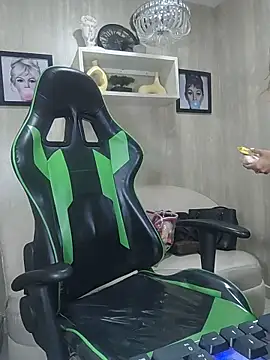 agatha brooks t online show from February 23, 2026, 1:19 pm