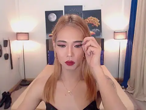 Snapshot of PreciousAmore chatting on October 15, 2025, 9:20 am PreciousAmore online show from October 15, 2025, 9:20 am