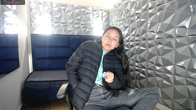 Snapshot of katalina07_1 chatting on September 14, 2025, 5:01 pm katalina07 1 online show from September 14, 2025, 5:01 pm