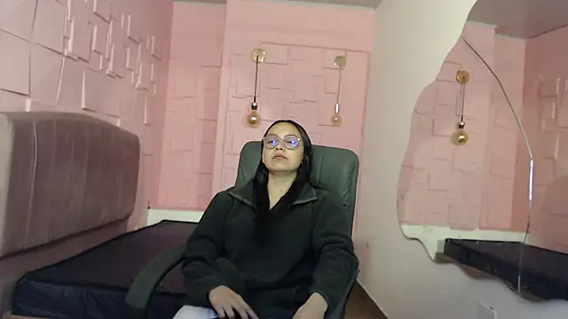 Snapshot of katalina07_1 chatting on September 20, 2025, 12:28 pm katalina07 1 online show from September 20, 2025, 12:28 pm