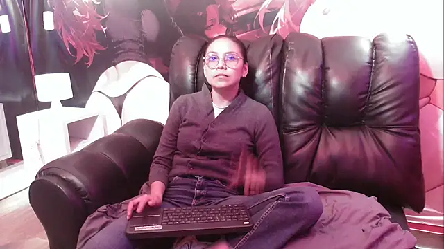 Snapshot of katalina07_1 chatting on September 26, 2025, 6:45 pm katalina07 1 online show from September 26, 2025, 6:45 pm