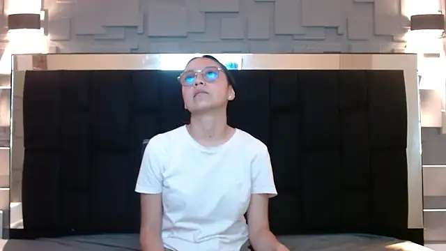 Snapshot of katalina07_1 chatting on October 6, 2025, 4:15 pm katalina07 1 online show from October 6, 2025, 4:15 pm