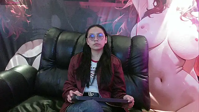 Snapshot of katalina07_1 chatting on October 18, 2025, 5:03 pm katalina07 1 online show from October 18, 2025, 5:03 pm